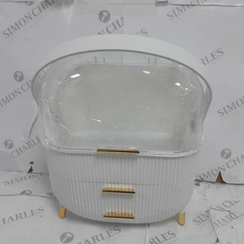 DRESSING CASE