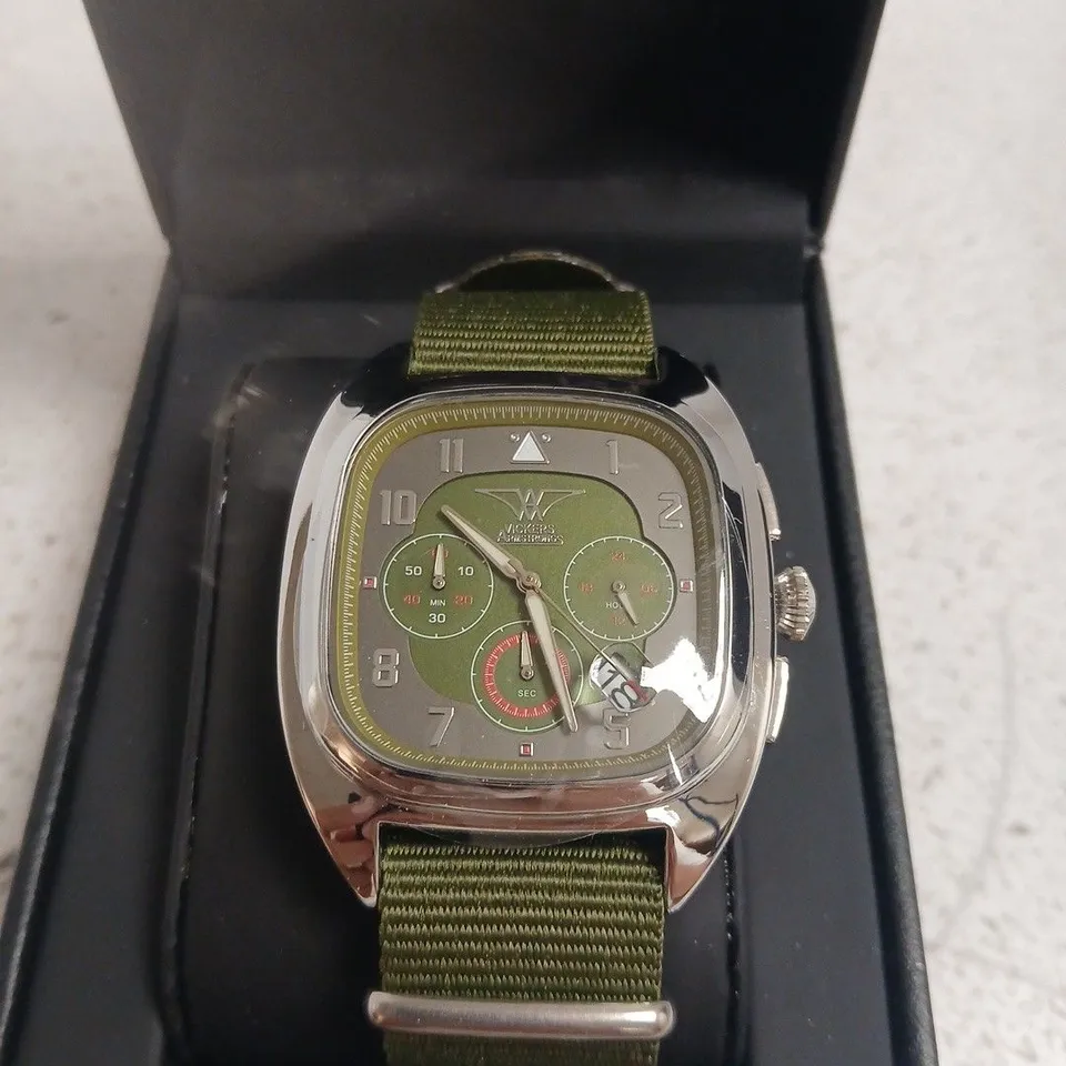 BOXED VICKERS ARMSTRONG GYRO STEEL OLIVE WATCH