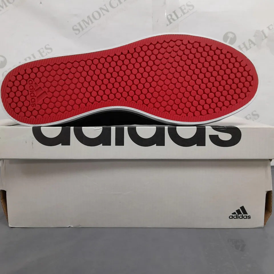 BOXED PAIR OF ADIDAS VS PACE 2.0 SHOES IN NAVY/RED UK SIZE 9