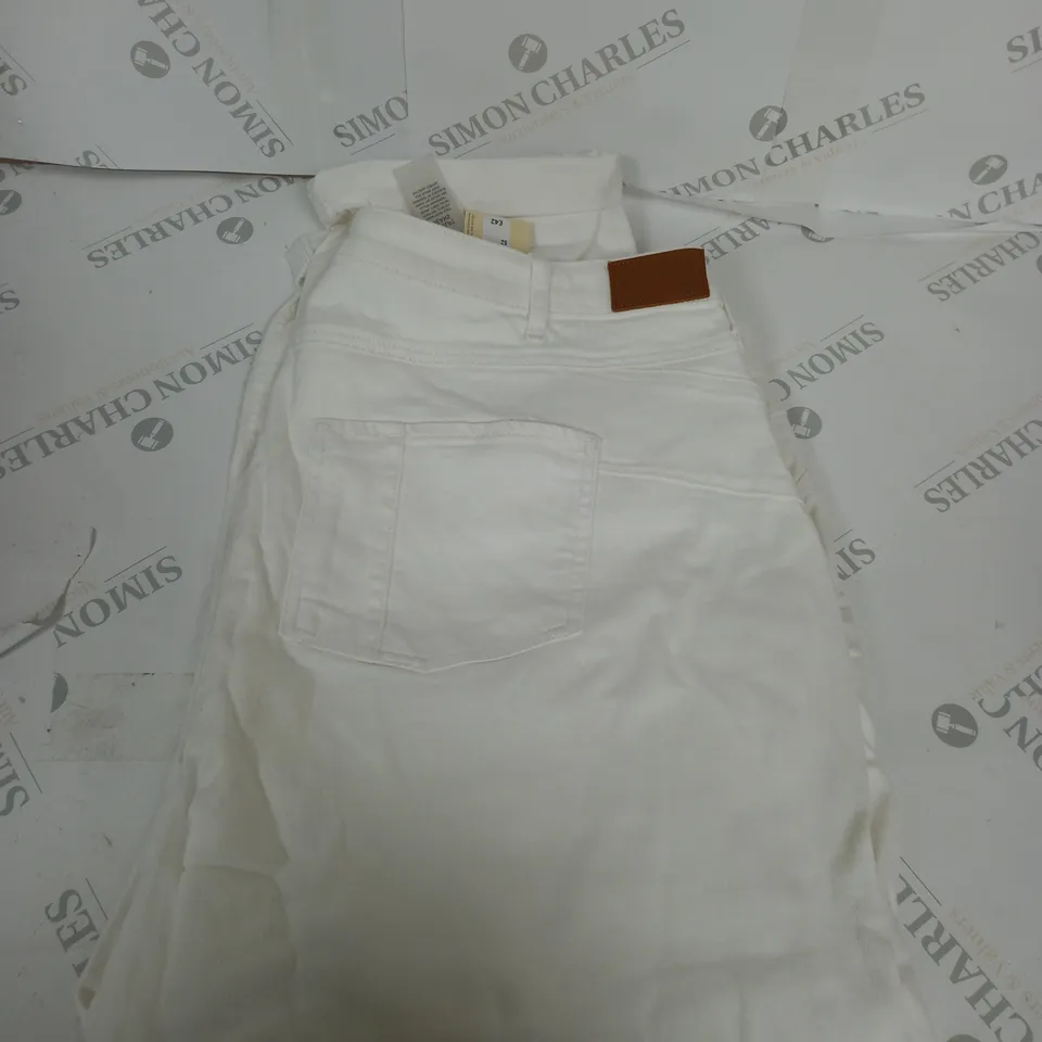 RIVER ISLAND SCULPT DENIM JEANS SIZE 26