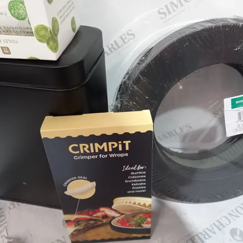 LOT OF ASSORTED ITEMS TO INCLUDE BLACK BIN - NOVELTY TP - CRIMPIT