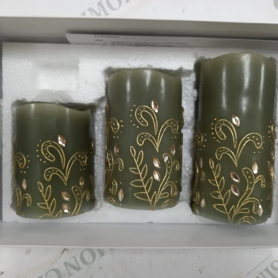 ALISON CORK SET OF PRE LIT FLAMELESS CANDLES