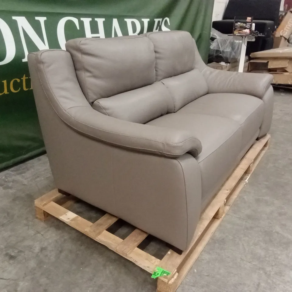 QUALITY DESIGNER ITALIAN MADE DEGANO 3 SEATER LEATHER SOFA