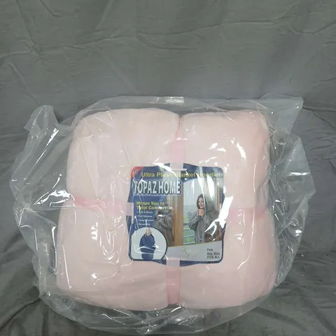 BOX OF APPROX 10 TOPAZ HOME ULTRA PLUSH BLANKET – PINK, ONE SIZE (FITS ALL)