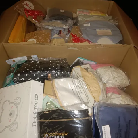 PALLET OF ASSORTED ITEMS TO INCLUDE WILLOW+SIM BABY BIBS, PADDED ENVELOPES AND GIFT BAGS