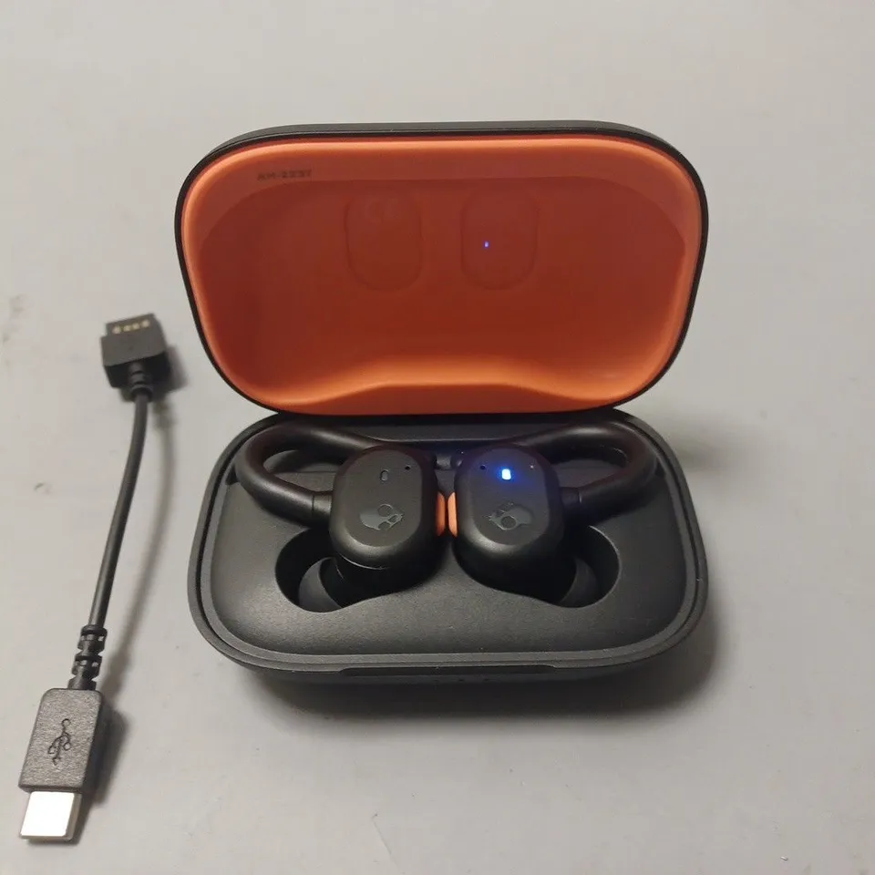 SKULLCANDY SPORTS STYLE TWS EARBUDS