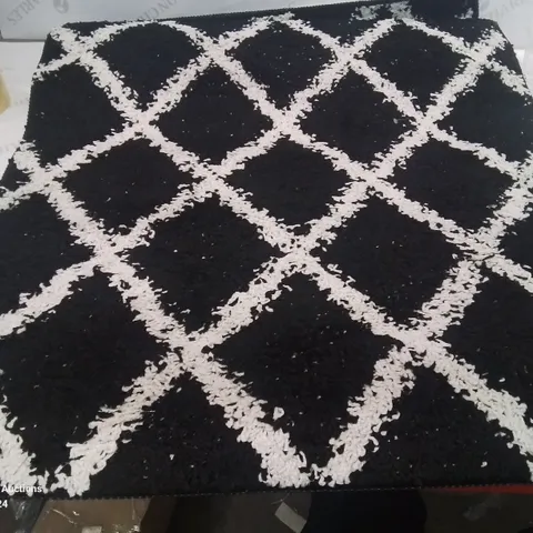BRAND NEW PACO HOME 506 SIDE BLACK 70X120CM RUG