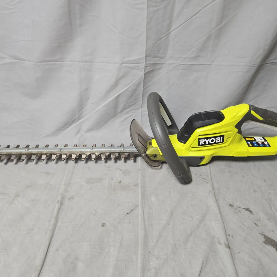 RYOBI OHT1845 18V ONE+ 45CM CORDLESS HEDGE TRIMMER (BATTERY + CHARGER NOT INCLUDED)