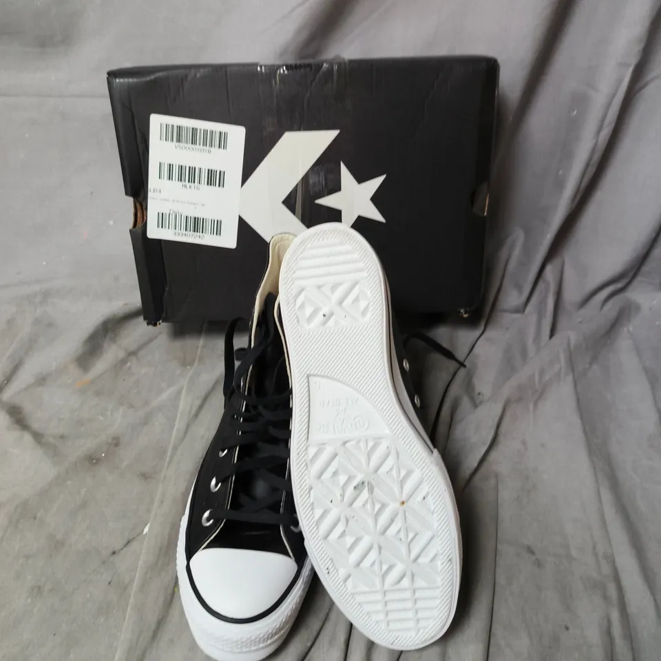 BOXED PAIR OF CONVERSE ALL STAR HI-TOP SHOES IN BLACK UK SIZE 6
