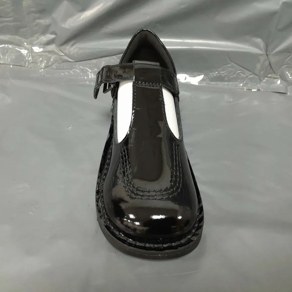 BOXED PAIR OF KICKERS SHOES IN GLOSSY BLACK EU SIZE 33