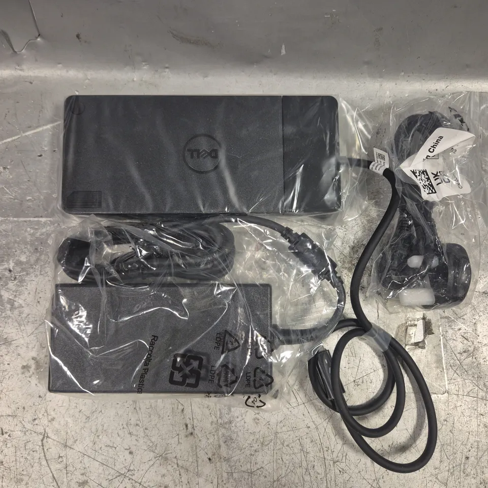 DELL THUNDERBOLT DOCK - WD22TB4