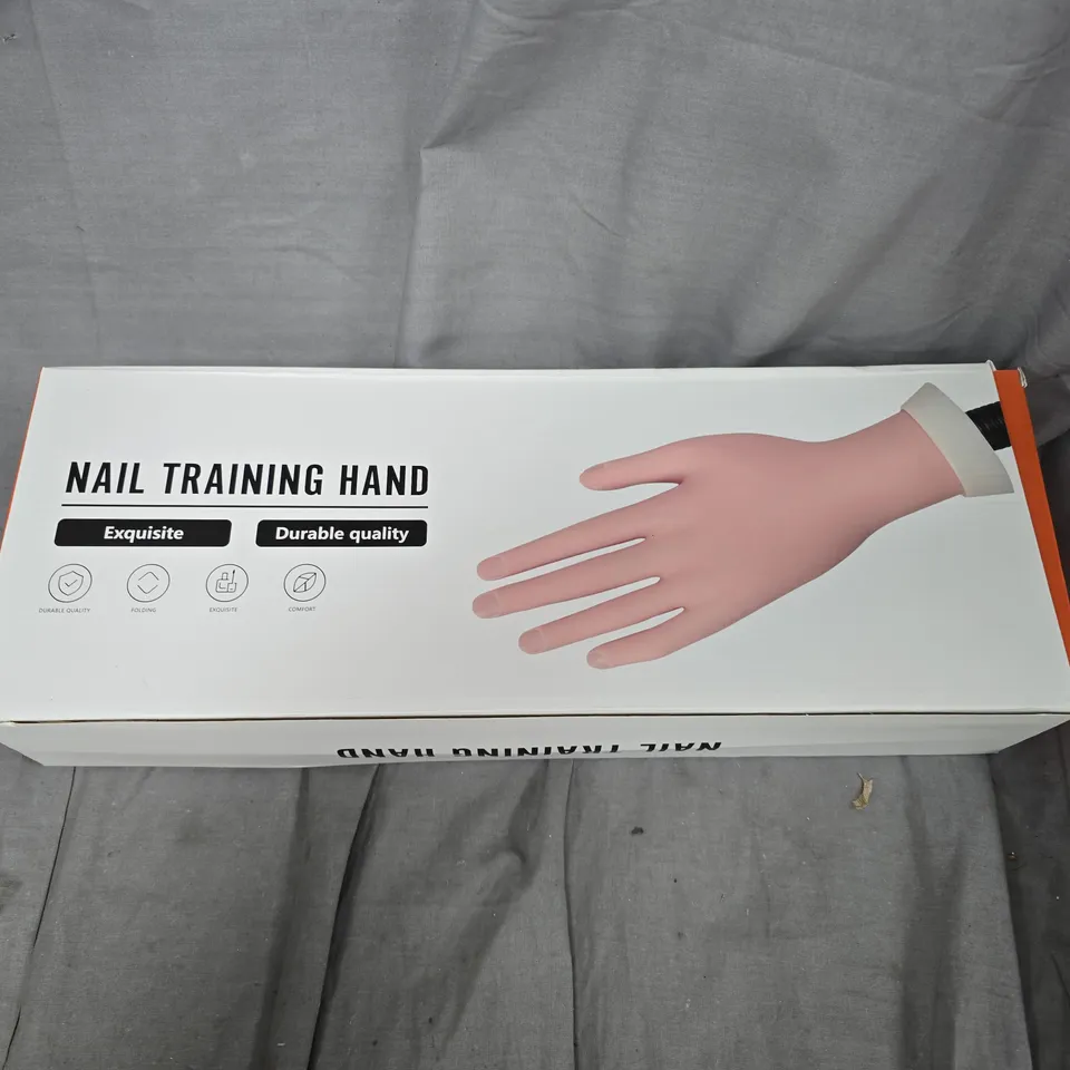 BOXED NAIL TRAINING HAND