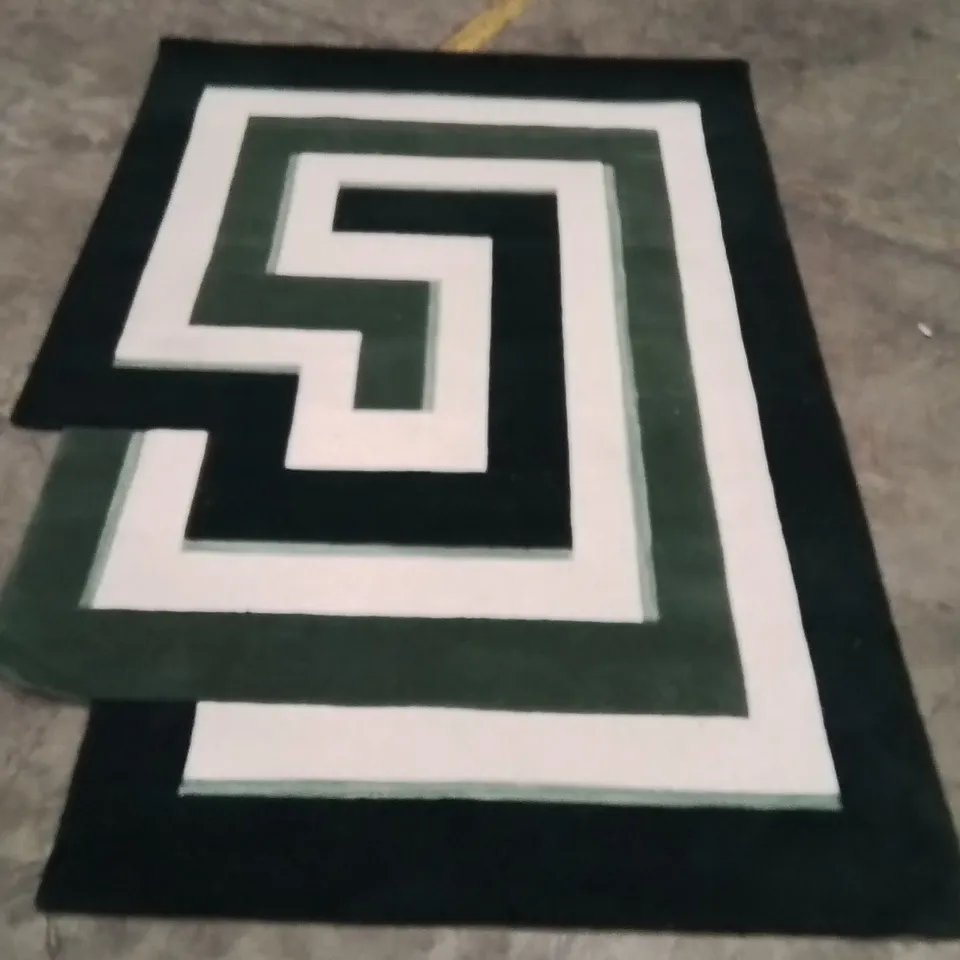 QUALITY DESIGNER AREA RUG - APPROXIMATELY 240X160CM