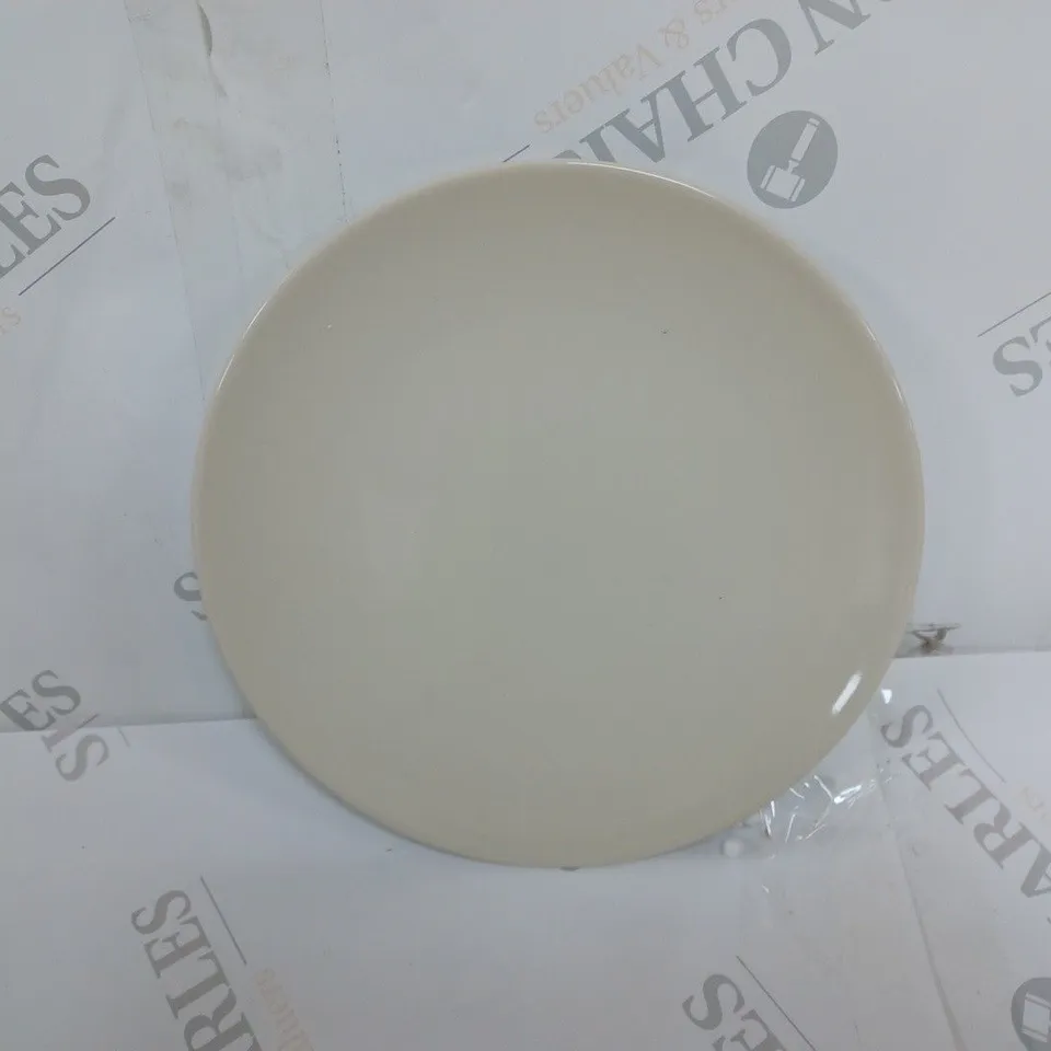 BRAND NEW BOXED CESIRO 12 PIECE PORCELAIN DINNERWARE SET IN GLOSSY IVORY TO INCLUDE LARGE PLATES, SMALL PLATES AND BOWLS - COLLECTION ONLY