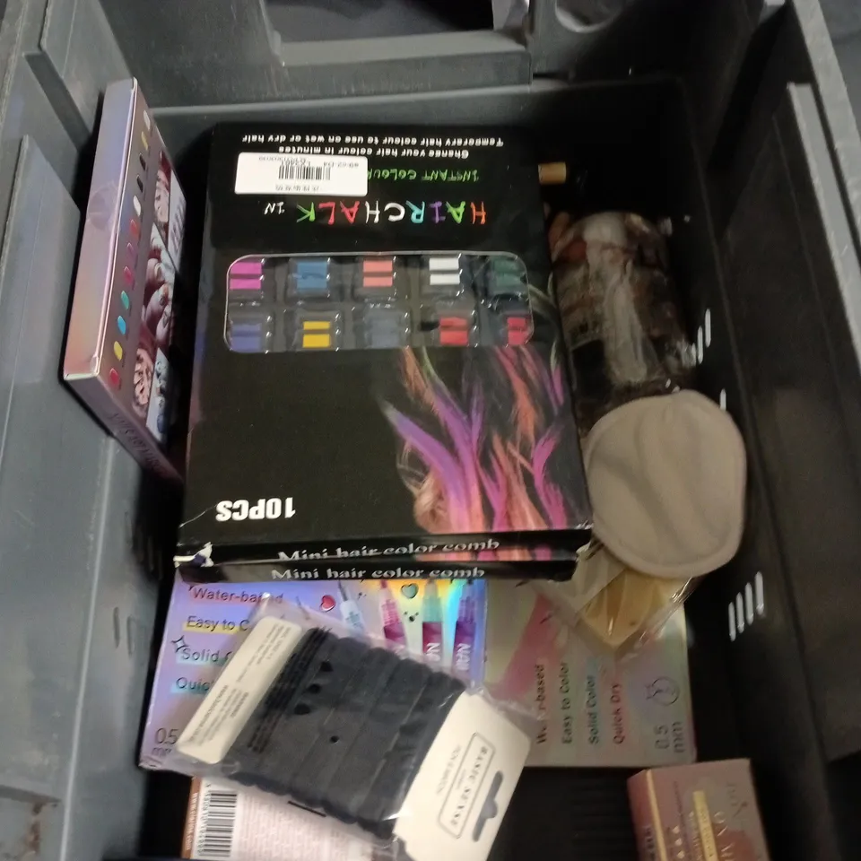 APPROXIMATEY 20 ASSORTED HEALTH AND BEAUTY PRODUCTS TO INCLUDE - THE GROOM ROOM SKINCARE MINIS - NIVEA MEN CREME AND GARNIER SKIN ACTIVE BRIGHTENING FLUID