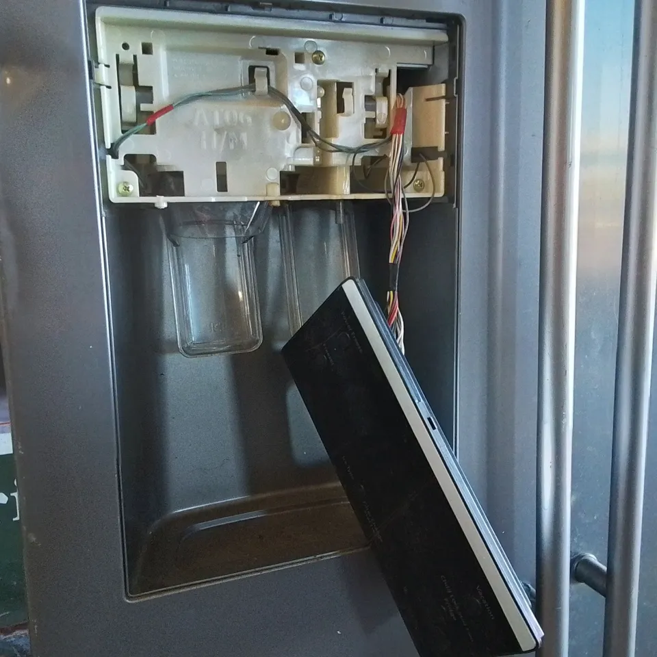 SAMSUNG DOUBLE DOOR REFRIGERATOR 