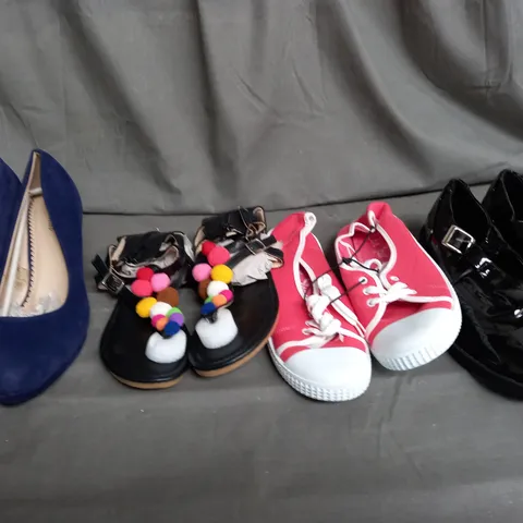 LARGE QUANTITY OF ASSORTED WOMENS SHOES IN VARIOUS SIZES, COLOURS AND STYLES