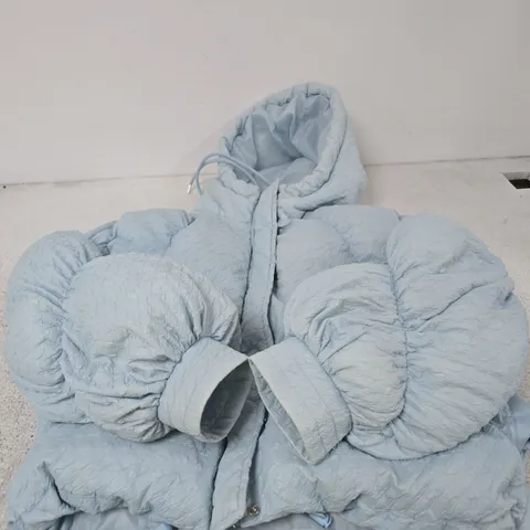 MISSGUIDED LIGHT BLUE PUFFER JACKET β HOODED, UK 10