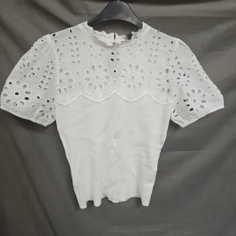 LIPSY LONDON WHITE EYELET TOP, UK 14 (US 10, EU 42)