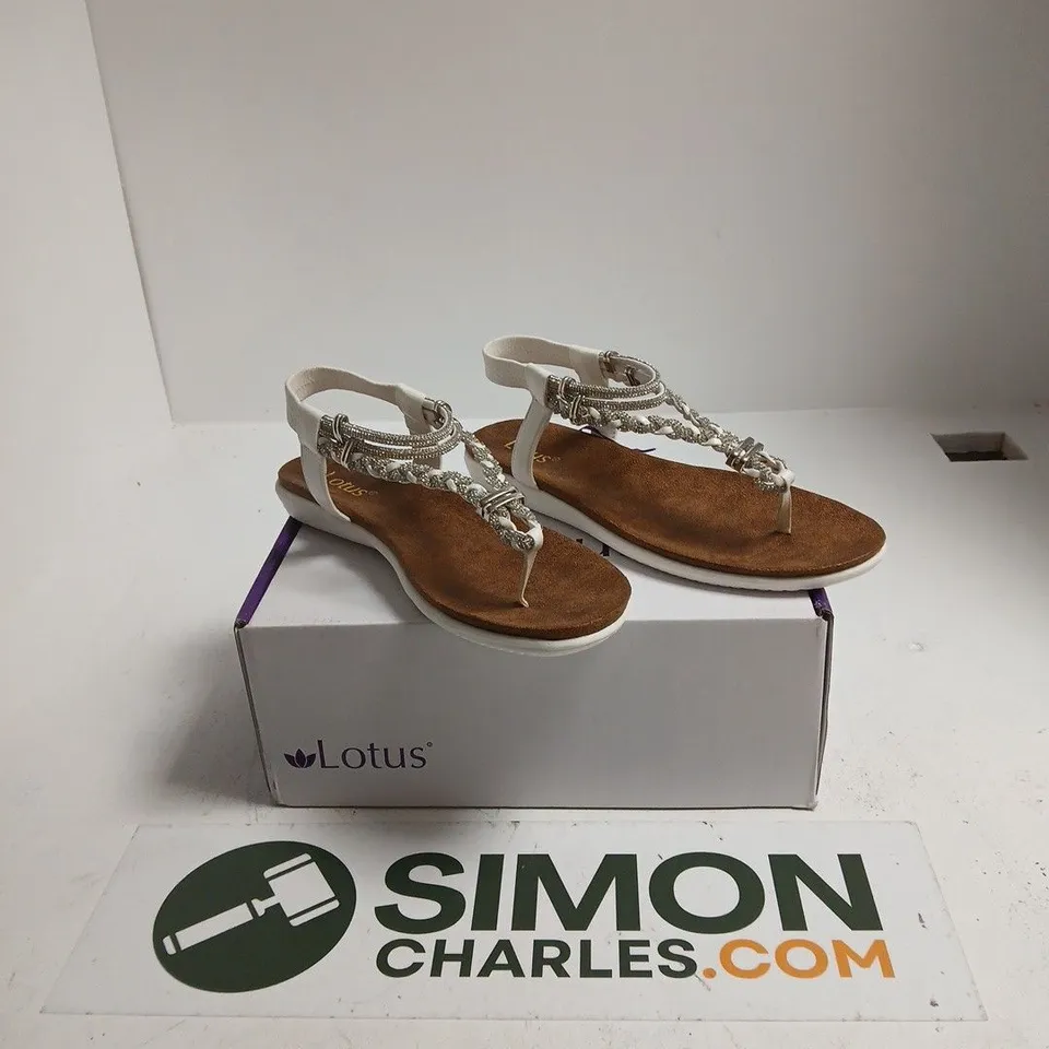 BOXED LOTUS WHITE SANDALS SIZE 7
