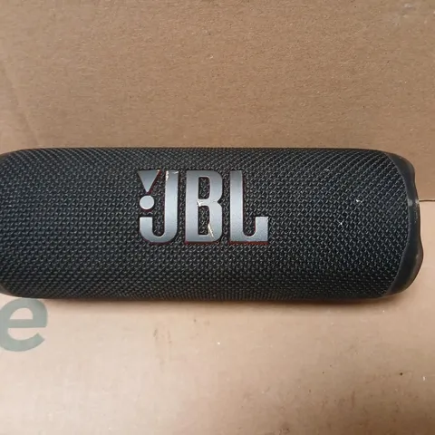 JBL FLIP 6 WIRELESS SPEAKER