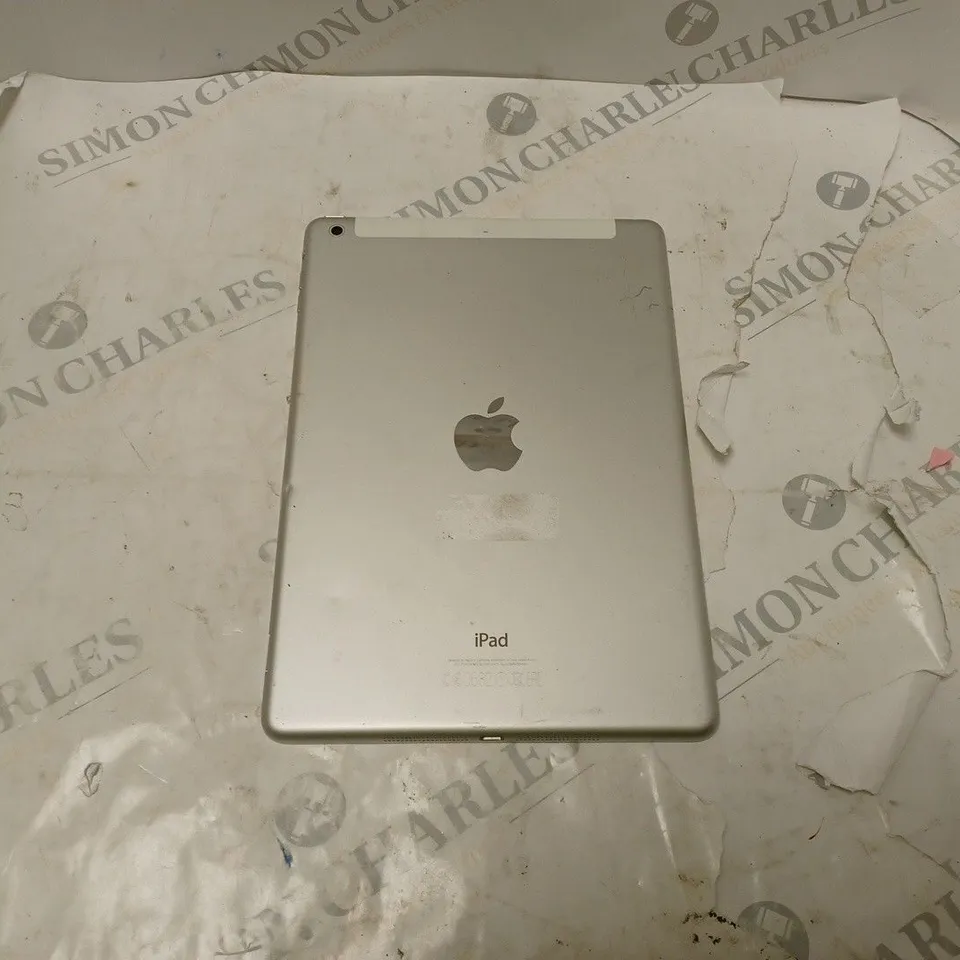 APPLE IPAD SILVER MODEL A1475