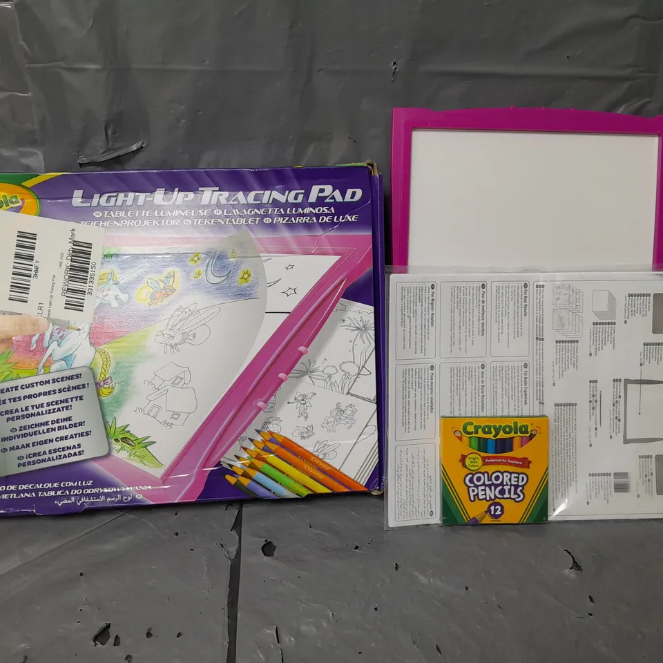 BOXED CRAYOLA LIGHT-UP TRACING PAD 