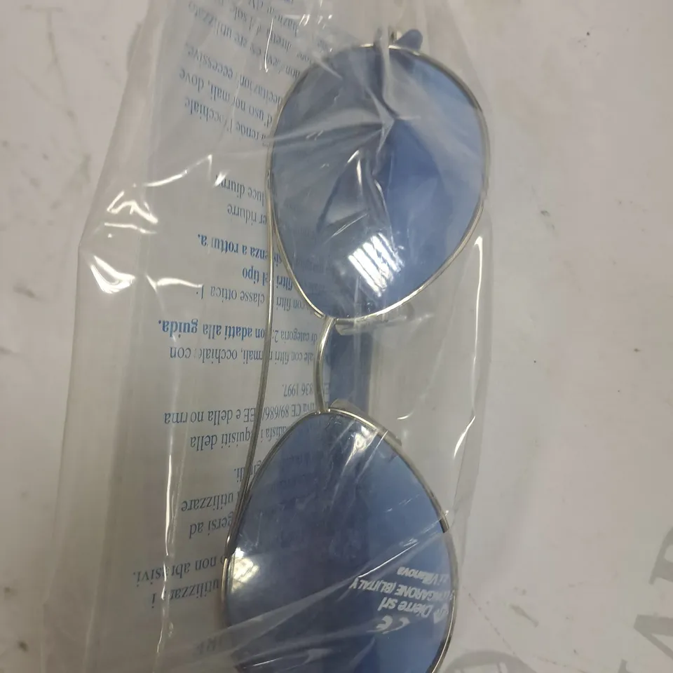 BOX OF 7 ASSORTED POLICE SUNGLASSES