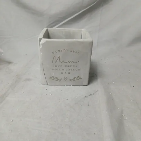 Ceramic square keepsake pot with 'World's Best Mum' inscription – Love Jessica, Jodie & Callum