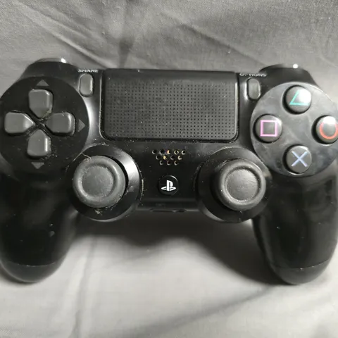 SONY PLAYSTATION DUALSHOCK 4 WIRELESS CONTROLLER (PS4) – BLACK