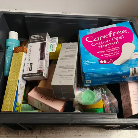 APPROXIMATELY 15 ASSORTED HEALTH & BEAUTY PRODUCTS 