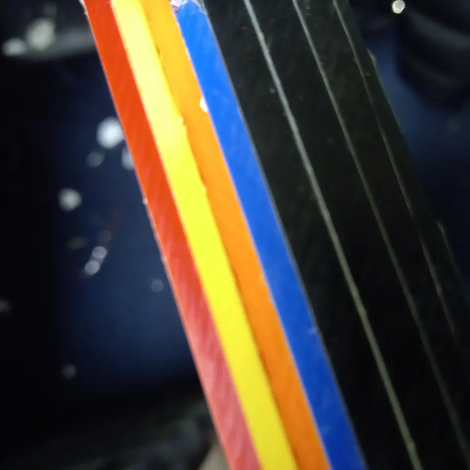 APPROXIMATELY 6 SHEETS OF MULTICOLOURED PERSPEX AND 2 500G REELS OF UP FILA 3D FILAMENT IN BLACK ABS COLLECTION ONLY