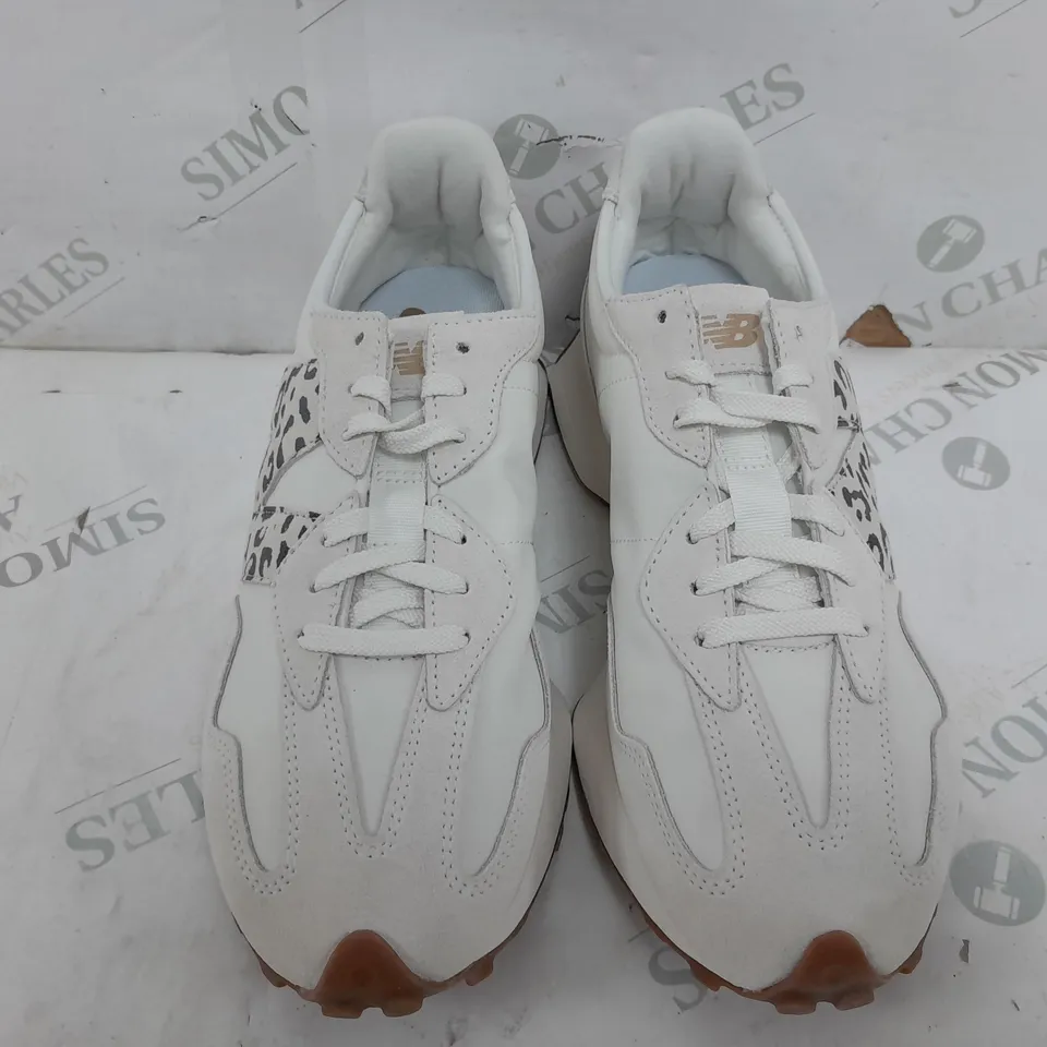 PAIR OF NEW BALANCE ANIMAL PRINT TRAINERS IN WHITE - UK 7