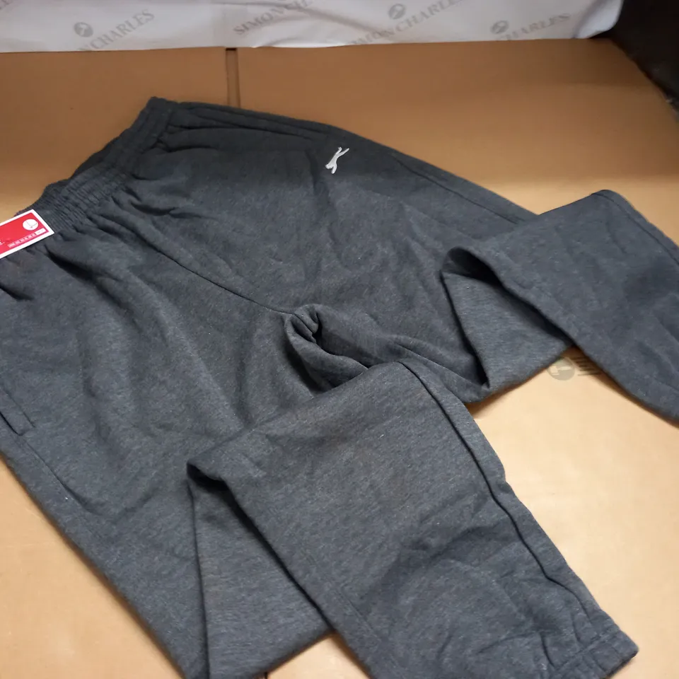 SLAZENGER GREY JOGGERS - UK XL