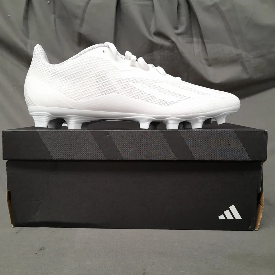 BOXED PAIR OF ADIDAS X SPEEDPORTAL.4 FOOTBALL BOOTS IN WHITE UK SIZE 8.5
