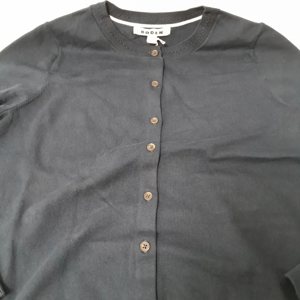 BODEN CATRIONA COTTON CARDIGAN IN NAVY - MEDIUM