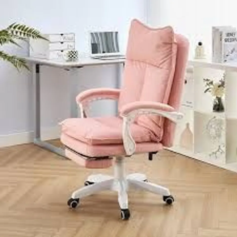 BOXED PINK GAMING CHAIR