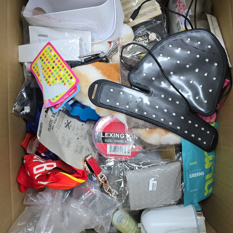 APPROXIMATELY 20 ASSORTED HOUSEHOLD PRODUCTS TO INCLUDE PLASTIC BAG SEALER, DUCT TAPE, MULTI TOOL ETC 