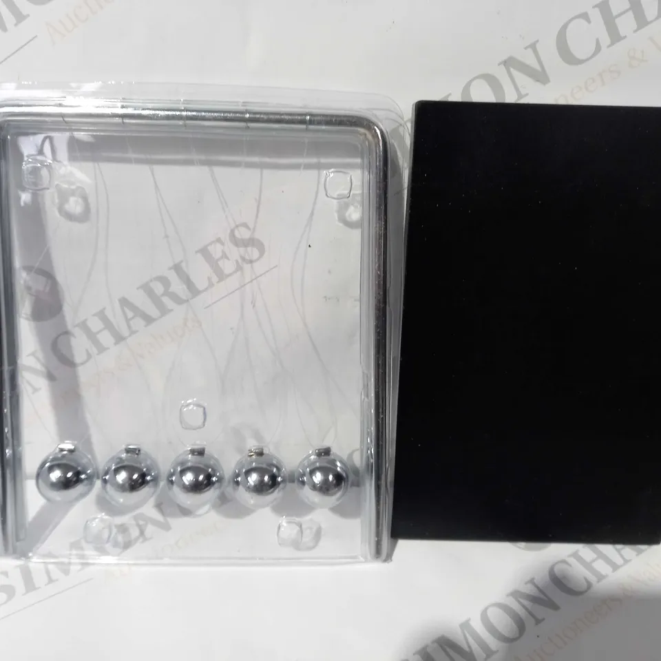 BOXED TOYS FOR BOYS NEWTONS CRADLE DESK ACCESSORY