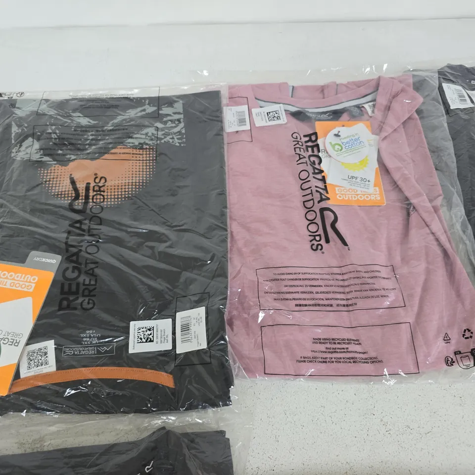 LOT OF 10 ASSORTED BRAND NEW REGATTA T-SHIRTS IN VARIOUS STYLES, COLOURS AND SIZES
