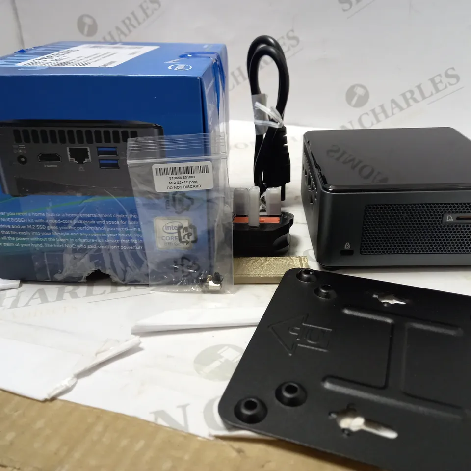 INTEL BOXNUC8I5BEH3 NUC MINI PC