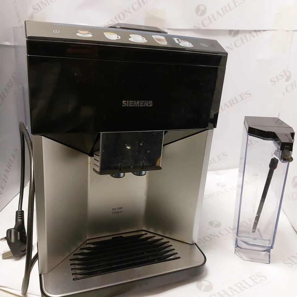 SIEMENS EQ500 INTEGRAL AUTOMATIC ESPRESSO MACHINE
