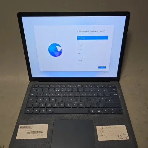 MICROSOFT SURFACE 1769 LAPTOP