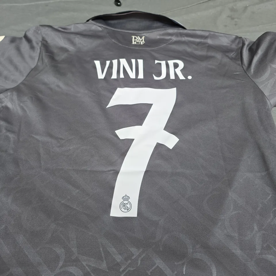 REAL MADRID FC AWAY JERSEY - VINI JR. 7 - SIZE SMALL
