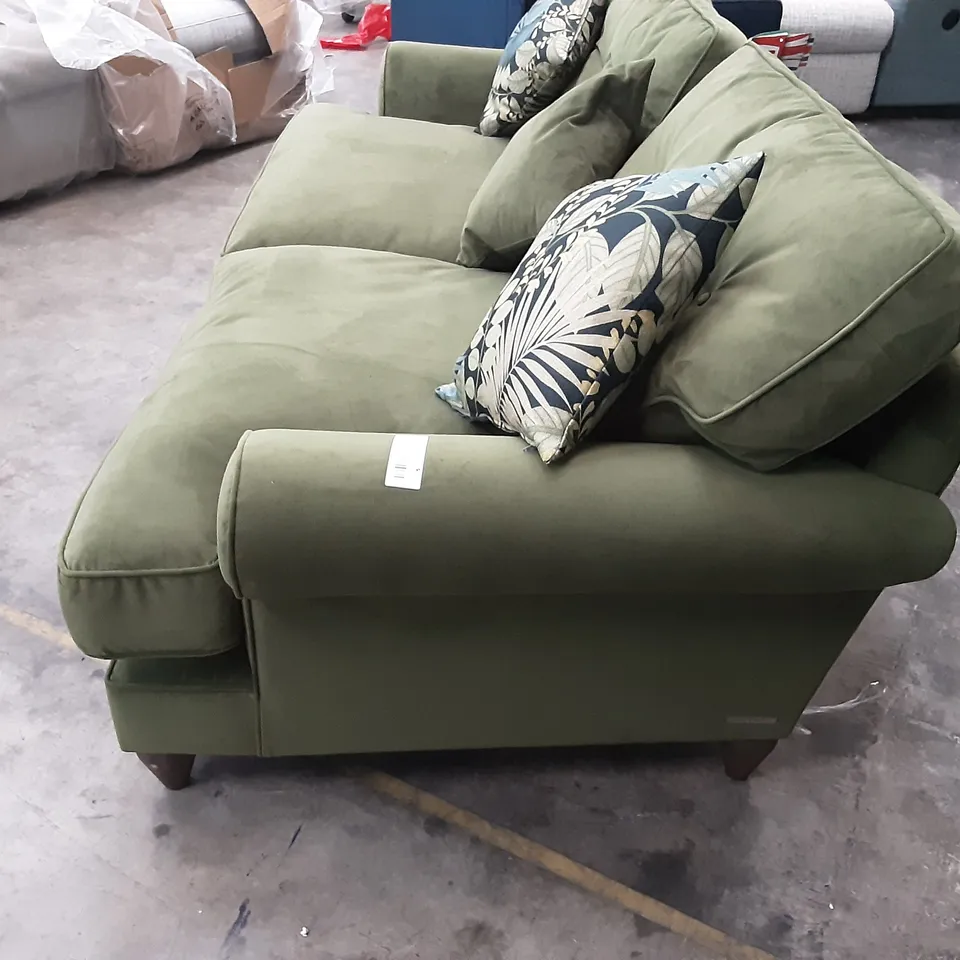 QUALITY BRITISH MANUFACTURED DESIGNER THE LOUNGE CO. BRONWYN 4 SEATER SOFA(PILLOW BACK) TRIMOS TRIBAL TILE MOSS WOO160/O