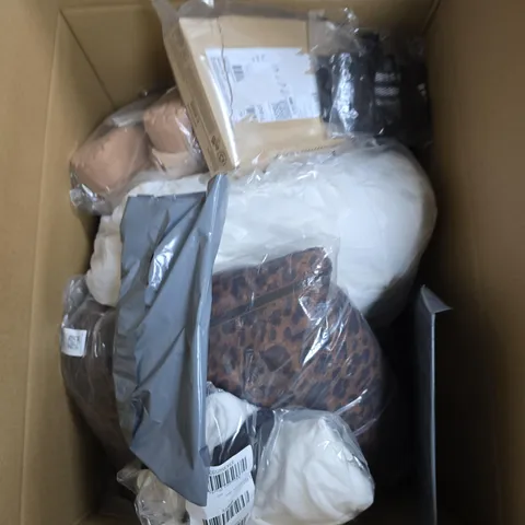 LARGE BOX OF APPROXIMATELY 15 ASSORTED ITEMS TO INCLUDE SHOES, CLOTHING AND JEWELLERY
