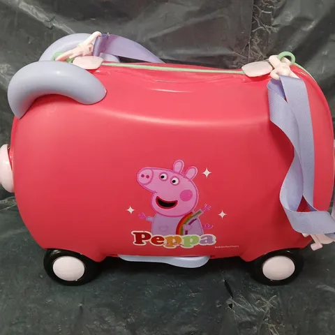 PEPPA PIG TRAVEL PLASTIC RIDE ON CASE 