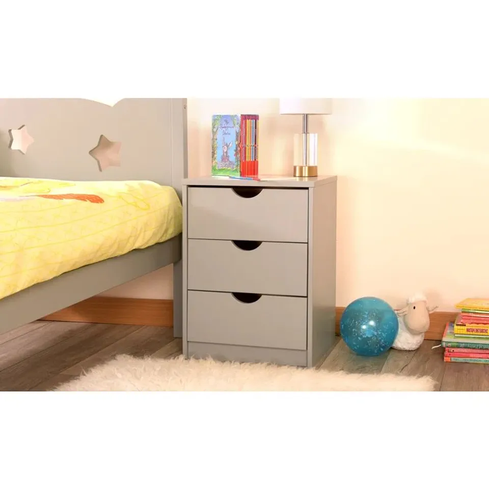 BOXED HOUY 37CM W MANUFACTERED WOOD BEDSIDE TABLE