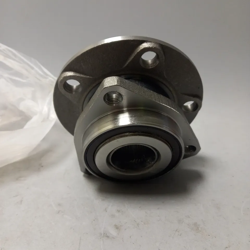 UNBRANDED WHEEL HUB 57BWK04D 11/23D