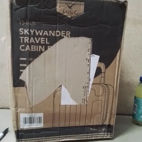 BOXED 15INCH SKYWANDER TRAVEL CABIN BAG ROSE GOLD